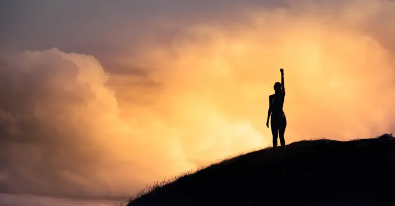 Affirmations For Confidence : a woman stand on a hill